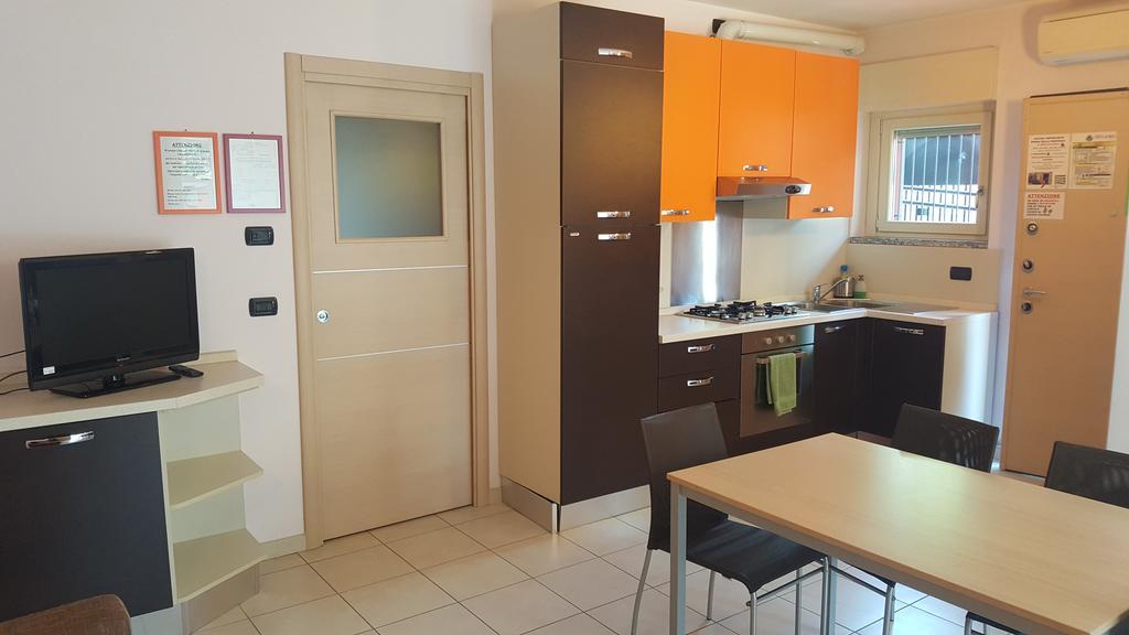 Residenza Villa Regina モンツァ エクステリア 写真