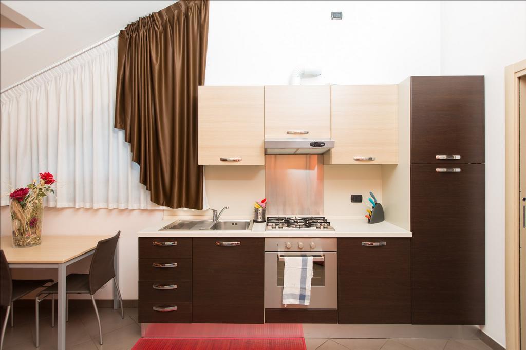 Residenza Villa Regina モンツァ エクステリア 写真